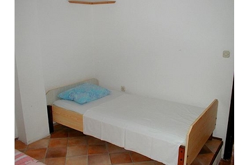 Croazia Privát Slatine, Esterno